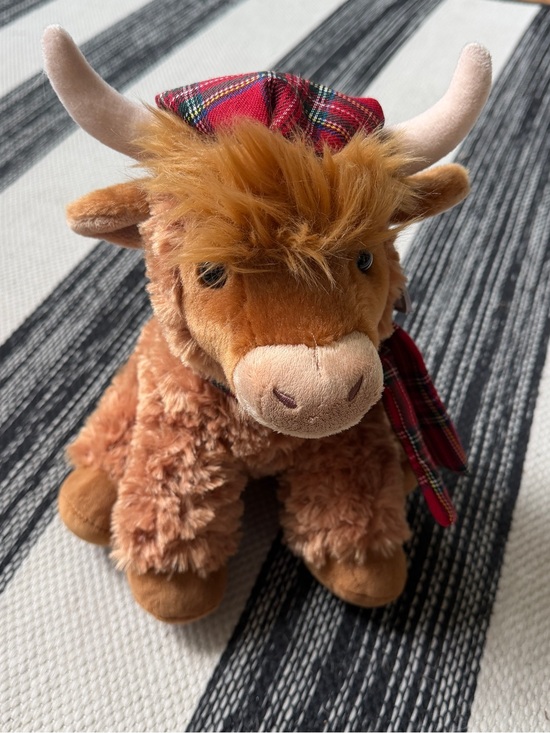 Amari The Cow Other - Amari The Cow Scottish Highland Cow Plush in Brown with Red Tartan Hat New!